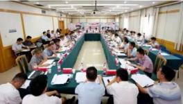 政府領導蒞臨百年華新，表示強力支持企業發展