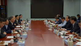 中建材董事長參加淮海中聯項目調研座談