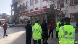 交警查獲多起“百噸王”！約談裝載單位賽馬水泥廠！