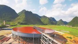 爭取變廢為寶！赤泥變水泥！